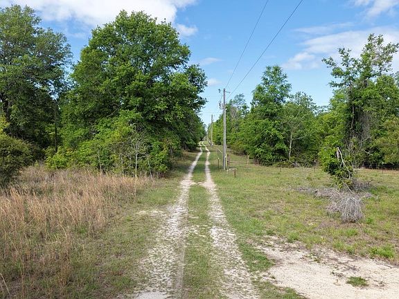 3rd image of Vacant Ne Cedar Trl
