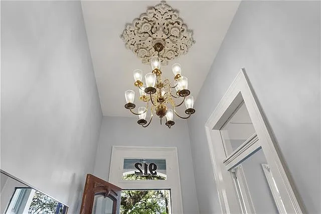 912 Louisiana Ave — Photo 4