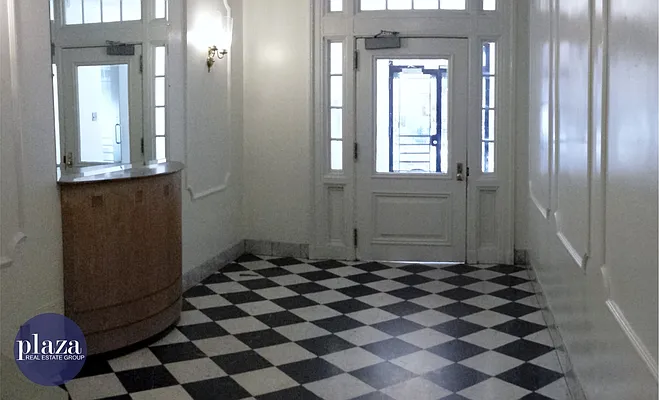 Rented by Plaza Real Estate Group | media 39