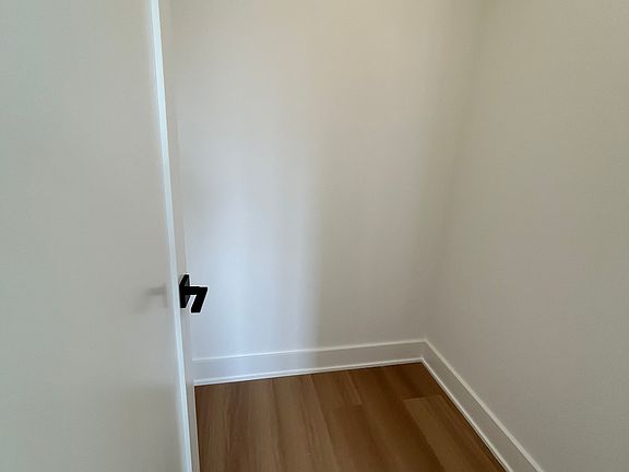 5th image of 1225 Morris Ave #204