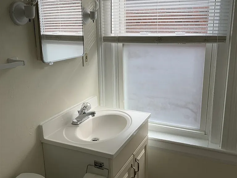 97 Bridge St #12 — Photo 12