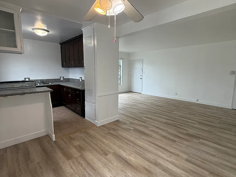 3549 S Sepulveda Blvd #1 — Photo 2