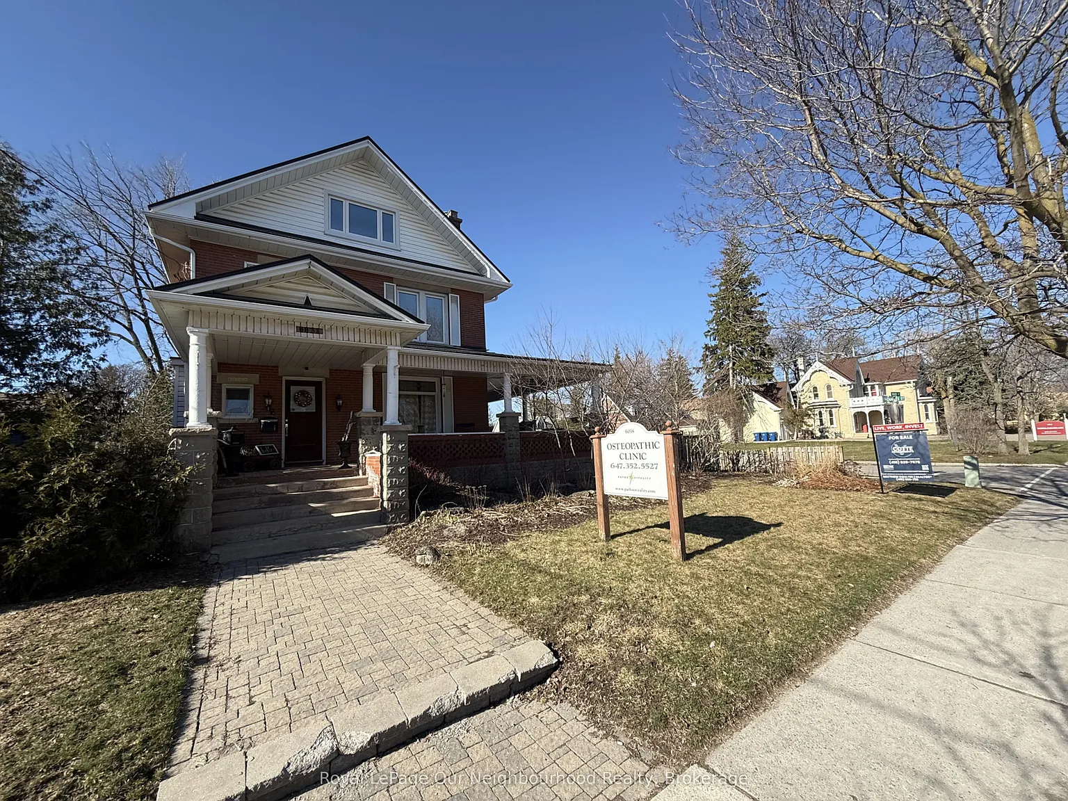 6038 Main St photo 1