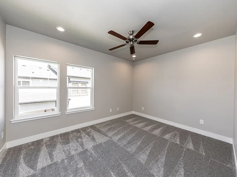 5365 Sky Top Ln — Photo 20