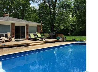 639 Centennial Rd, Toledo, OH 43617