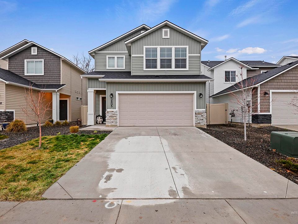1st image of 2405 Dorset Ct