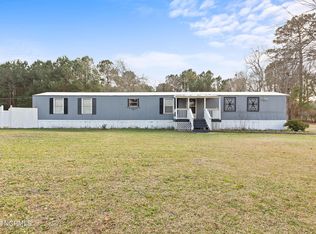 555 Richlands Loop Rd, Richlands, NC 28574