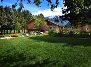 480 Badrock Dr, Columbia Falls, MT 59912