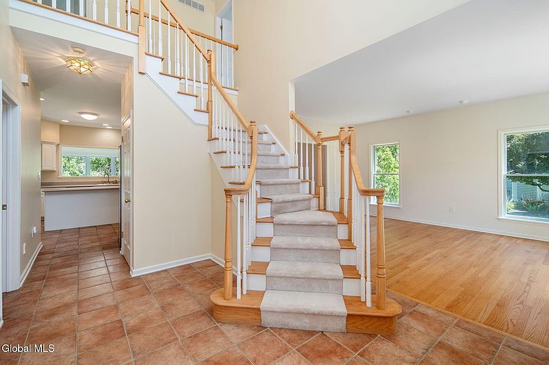 5th image of 26 Reynolds Court