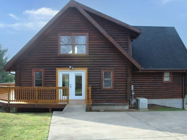 170 Fred Smith Rd, Matamoras, OH 45767