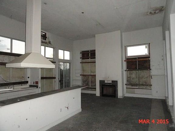 4th image of 5201 Patterson St