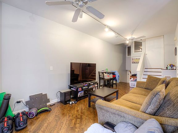 4th image of 1913 W Armitage Ave #2W