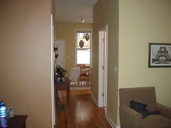 2nd image of 852 W Buckingham Pl #Ch-1