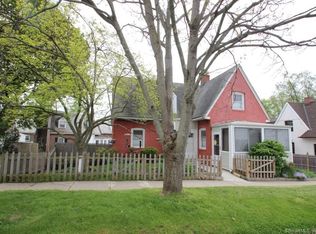 70 Grove St, Stratford, CT 06615