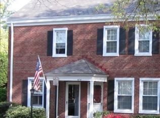4712 30th St S, Arlington, VA 22206