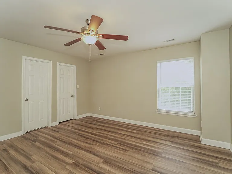 203 Kingville Dr — Photo 10