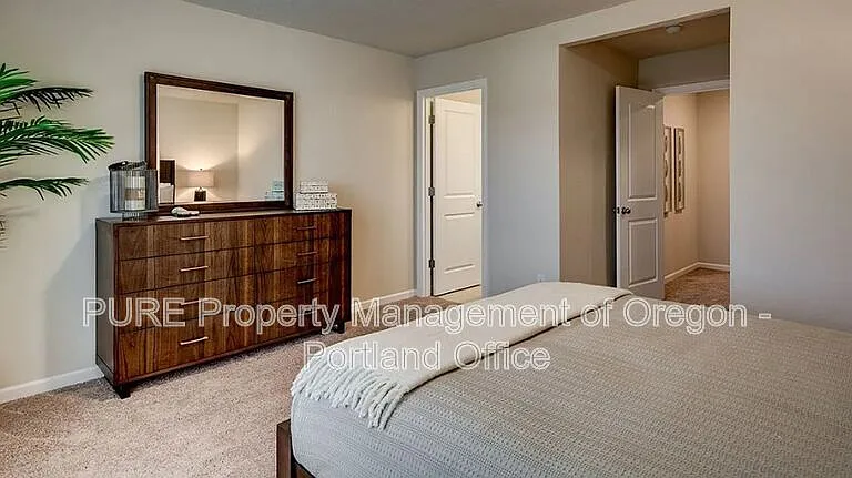 6714 NW 158th Ave — Photo 12