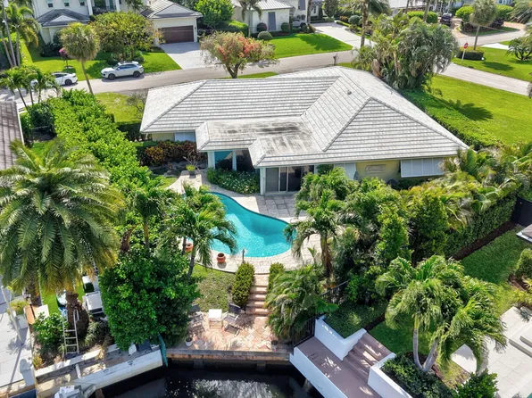 30 Spanish River Dr, Ocean Ridge, FL 33435