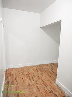 Rented by Bohemia Realty Group | media 23