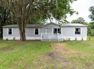 121 Joyce Ln E, East Palatka, FL 32131