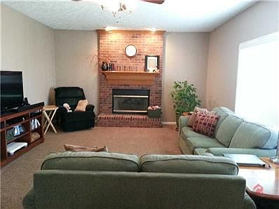 3rd image of 8149 Douglas Hill Dr