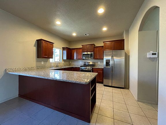 4th image of 3042 Calle Nueva Vis