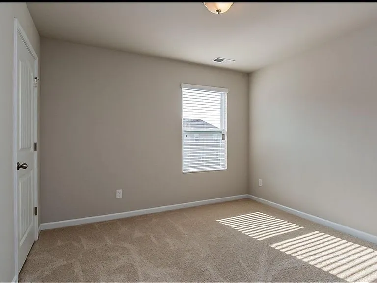 208 Autumn Terrace Ln — Photo 7