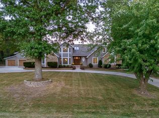 16701 Lackman Rd, Olathe, KS 66062