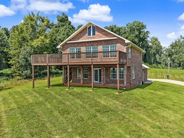 2726 W Old Topside Rd, Louisville, TN 37777