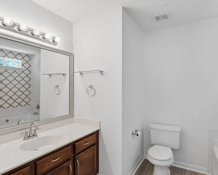 9740 Veronica Dr — Photo 21