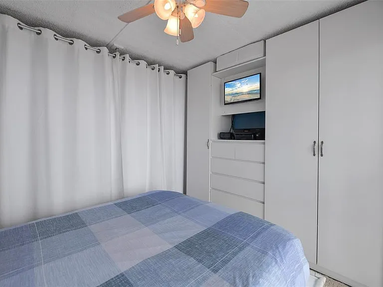 7310 Seawall Blvd #208 — Photo 24