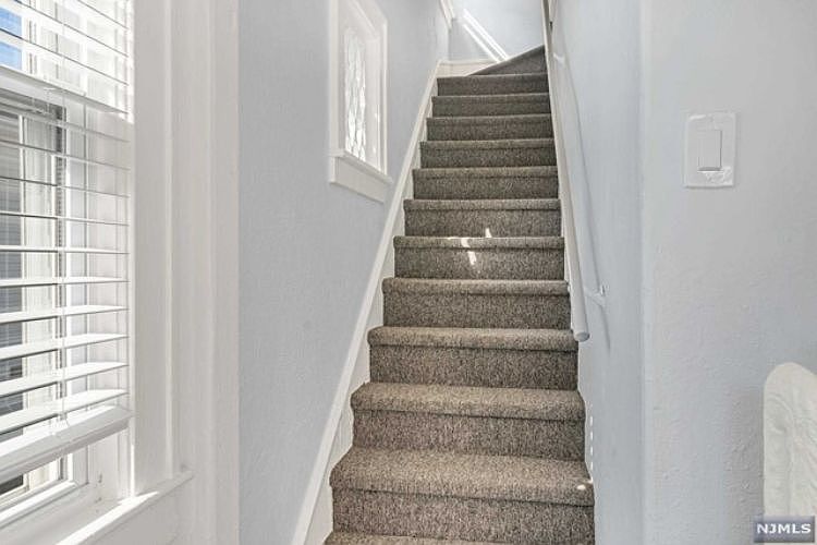 304 Midland Ave River Edge NJ Zillow