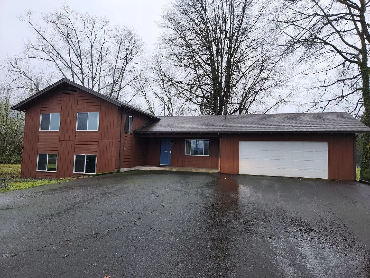 4 Bedroom 2 Bath House — Photo 2