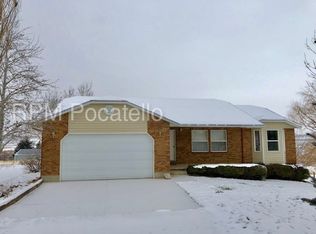 9402 S Marsh Creek Rd, McCammon, ID 83250