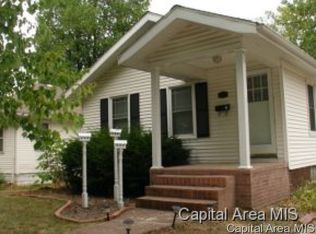 2424 S Lowell Ave, Springfield, IL 62704