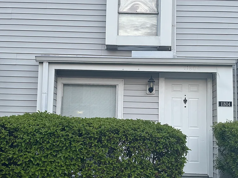11804 Cypress Hill Cir — Photo 12