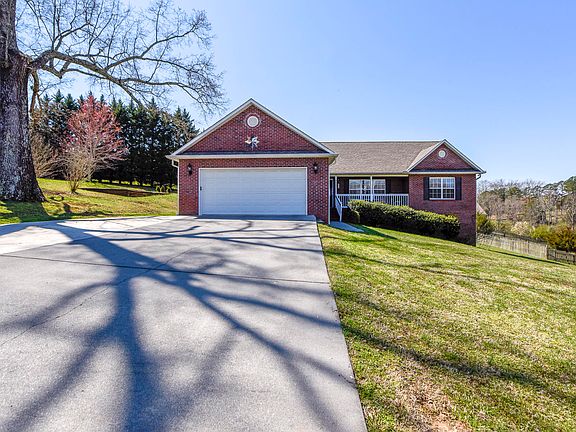 4th image of 3082 Country Meadows Ln