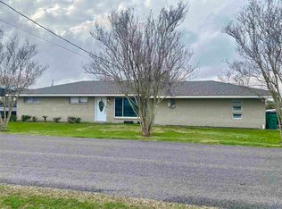 302 New Haven St, Raceland, LA 70394