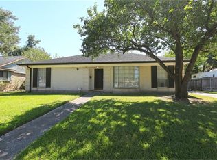 8935 Hazen St, Houston, TX 77036