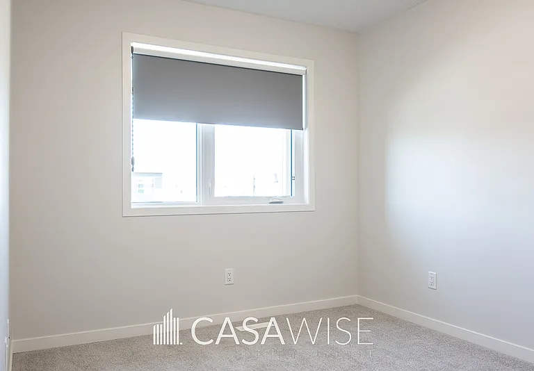 17211 9a Ave SW #17211 — Photo 9