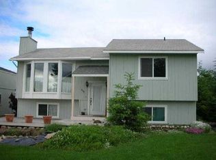 5515 N Vincent Rd, Newman Lake, WA 99025