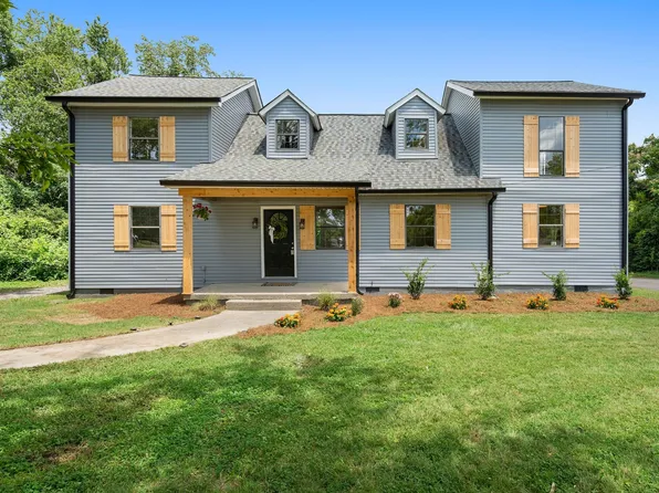 698 Chambers St, Gallatin, TN 37066