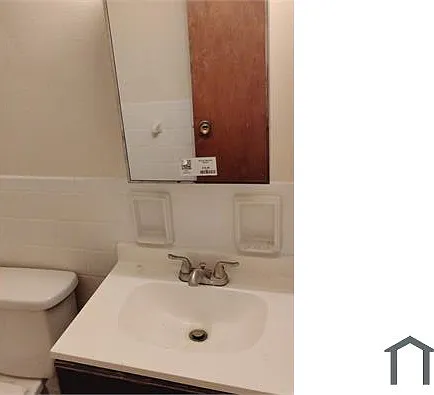 1720 Wright St #10 — Photo 11