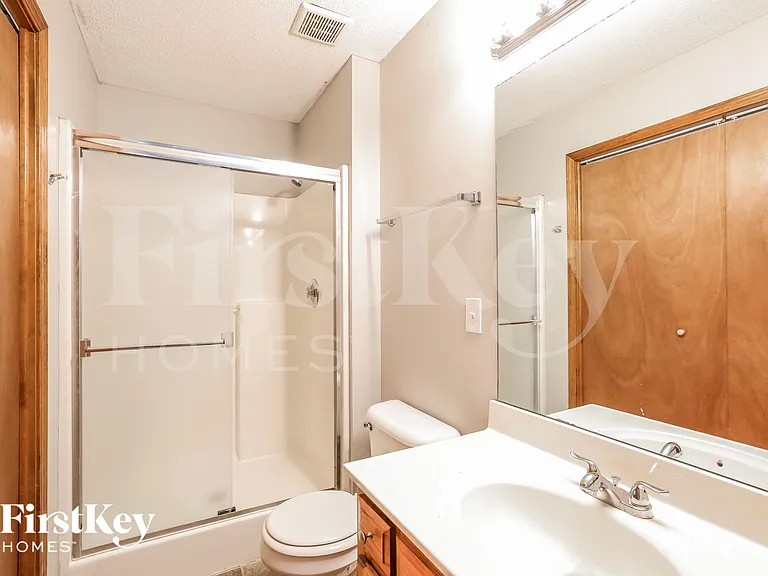 211 Apple Blossom Ln — Photo 13