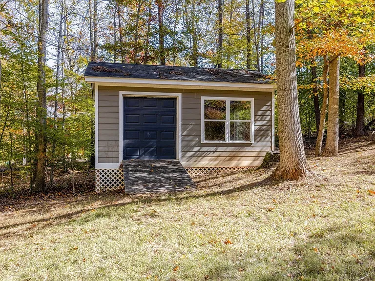 4245 Wood Thrush Ln — Photo 57