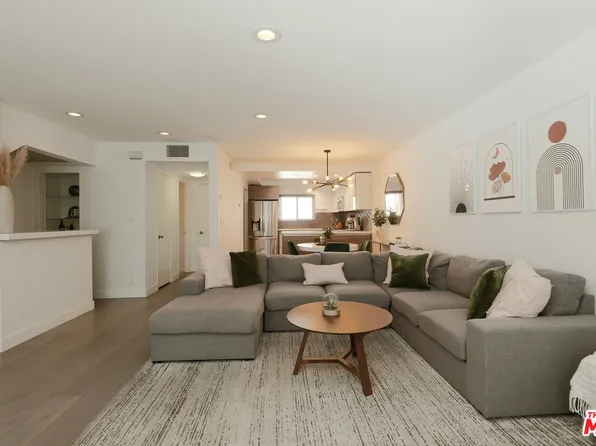 14332 Dickens St Unit 21, Sherman Oaks, CA 91423