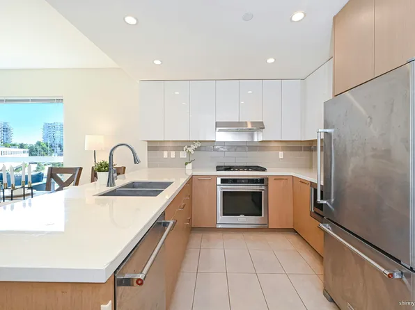 5311 Cedarbridge Way #321, Richmond, BC V6X 0M3