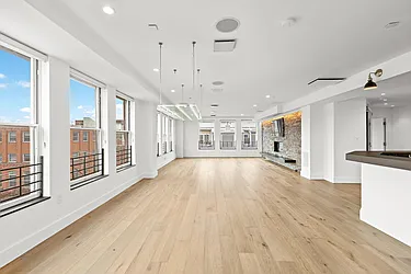 1100 Clinton Street, #501