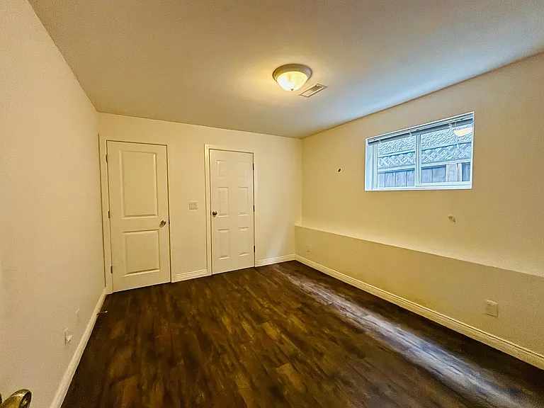 2629 E 6th Ave — Photo 19