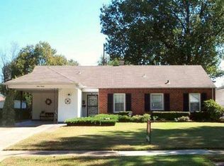 990 Gary St, Memphis, TN 38122